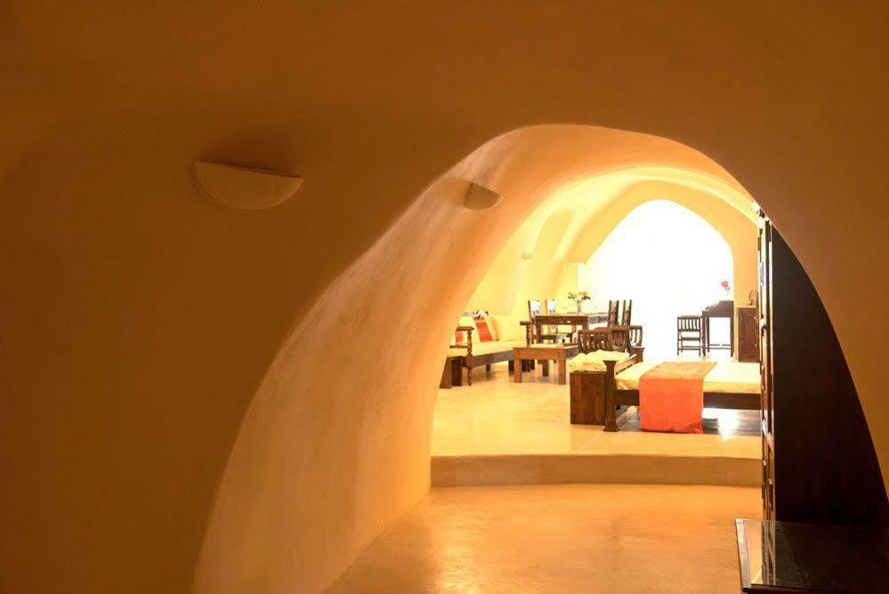 Enalion Suites Oia  Exterior photo